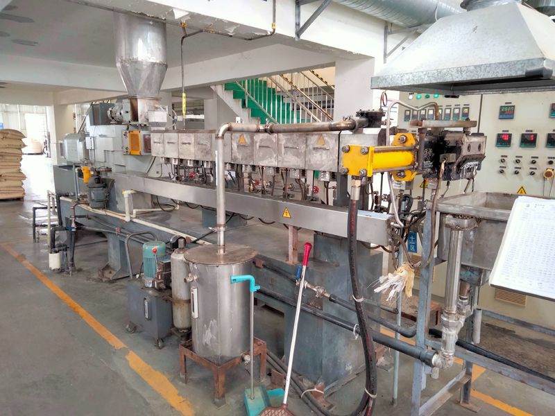 Sichuan Sunshine Plastics Co., LTD. üreticinin üretim hattı