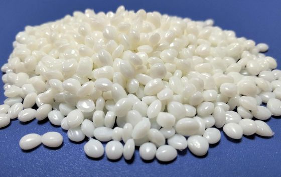 Termoplastik Elastomer Geniş Renk Seçeneği ile Şişirme Kalıplama İşlemi